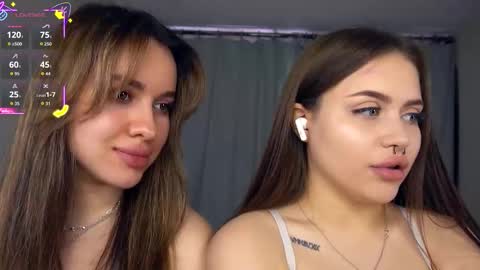 Snapshot of lenoimacyt chatting on October 10, 6:34 am Hey hey our name is Mia Elfy Lovense is active time to play PVT IS OPEN online show from October 10, 6:34 am