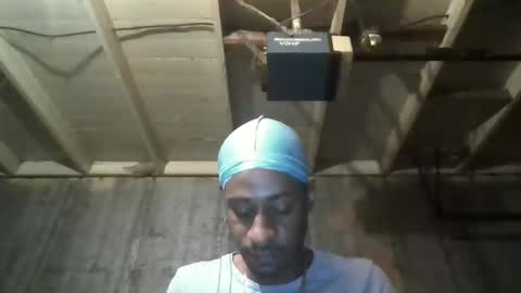 leo199984 online show from October 18, 5:32 am