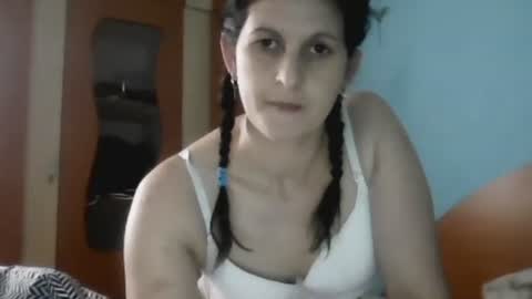 Snapshot of leo_claire chatting on March 19, 10:30 am Leo and Claire online show from March 19, 10:30 am