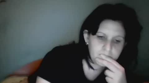 Snapshot of leo_claire chatting on April 3, 7:12 pm Leo and Claire online show from April 3, 7:12 pm