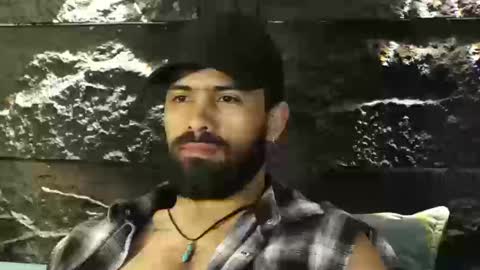 Snapshot of leo_diaz01 chatting on September 26, 12:14 am Leo Diaz online show from September 26, 12:14 am