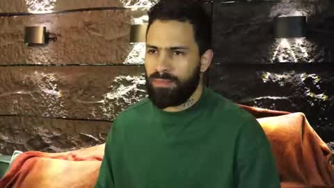 Snapshot of leo_diaz01 chatting on September 28, 8:58 pm Leo Diaz online show from September 28, 8:58 pm