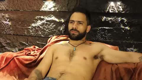 Snapshot of leo_diaz01 chatting on October 12, 1:48 am Leo Diaz online show from October 12, 1:48 am