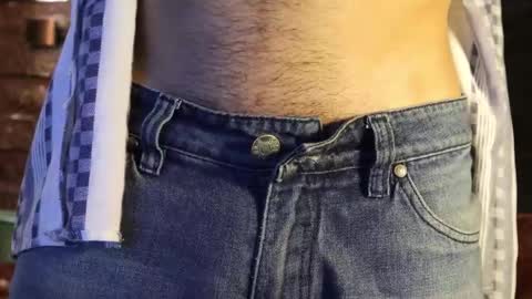 Snapshot of leo_diaz01 chatting on October 12, 10:53 pm Leo Diaz online show from October 12, 10:53 pm