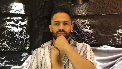 Leo  Diaz online show from November 27, 2:24 am