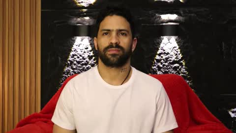 Snapshot of leo_diaz01 chatting on March 10, 1:21 am Leo Diaz online show from March 10, 1:21 am