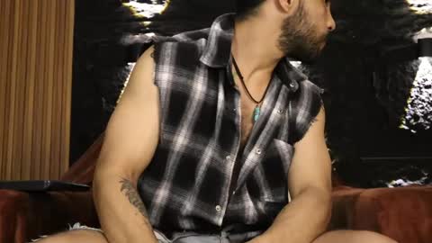 Leo  Diaz online show from May 13, 12:08 am