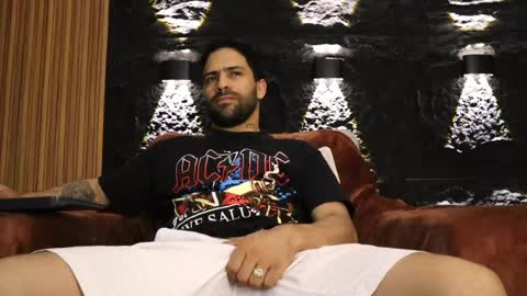 Leo  Diaz online show from May 18, 11:21 pm
