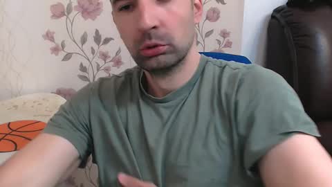 Snapshot of leo_gianni chatting on May 14, 10:44 am Leo Gianni online show from May 14, 10:44 am
