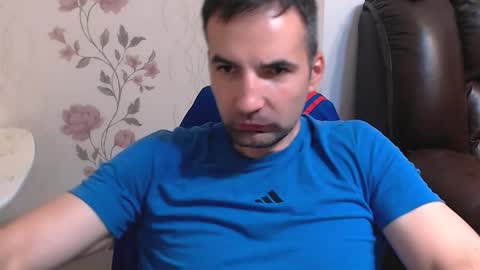 Snapshot of leo_gianni chatting on June 3, 6:46 pm Leo Gianni online show from June 3, 6:46 pm