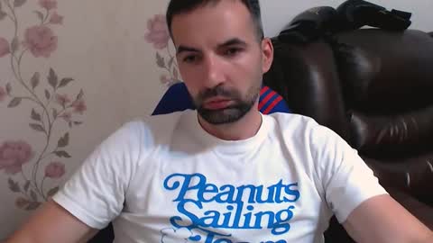 Snapshot of leo_gianni chatting on June 11, 12:14 pm Leo Gianni online show from June 11, 12:14 pm