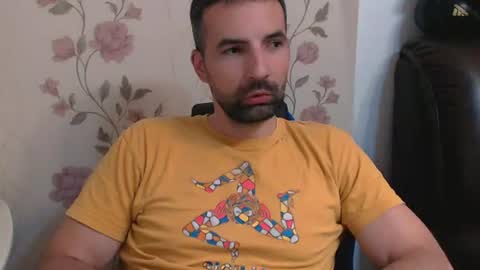 Snapshot of leo_gianni chatting on June 14, 5:04 pm Leo Gianni online show from June 14, 5:04 pm