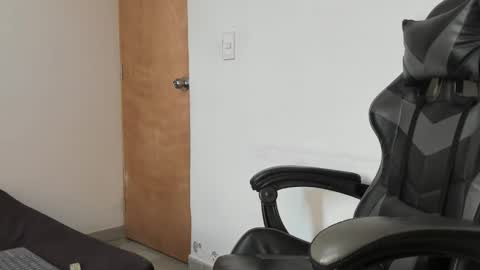 Leo Jones online show from September 22, 3:03 pm