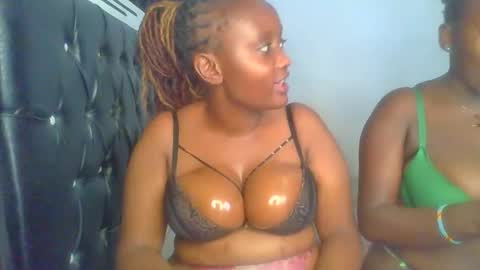 leo_kitty8 online show from April 2, 1:47 am