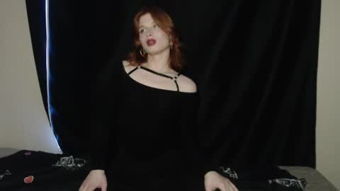 leo_redhead online show from June 24, 6:07 pm