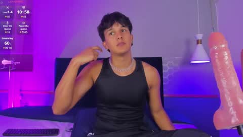 Snapshot of leo_savage_ chatting on September 29, 3:11 am Leo online show from September 29, 3:11 am