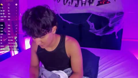 Snapshot of leo_savage_ chatting on October 17, 4:48 am Leo online show from October 17, 4:48 am