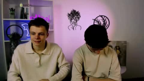 Snapshot of leo_valor chatting on March 18, 7:50 pm leo_valor online show from March 18, 7:50 pm