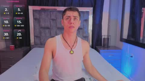 leomonnroe online show from May 11, 7:11 pm