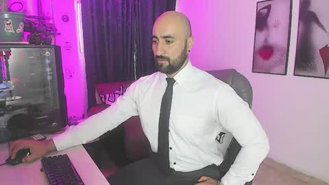 Leon online show from January 11, 12:29 pm