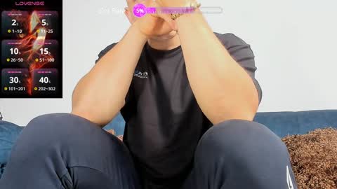 Leon Smoron online show from December 23, 1:03 pm