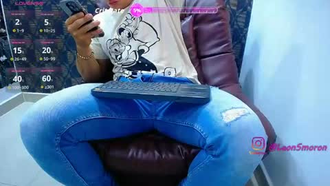 Leon Smoron online show from May 3, 8:09 am