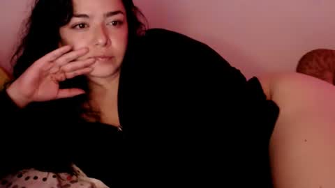 Snapshot of leona_12 chatting on July 3, 3:46 am leona_12 online show from July 3, 3:46 am