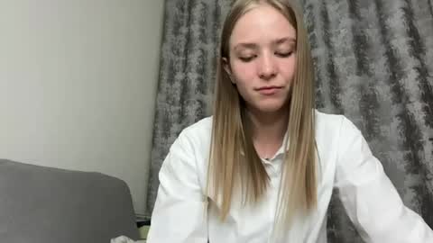 Emma online show from June 11, 2:26 pm