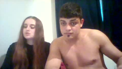 Snapshot of leonard_selly chatting on March 22, 4:10 pm Leonard and Selly online show from March 22, 4:10 pm