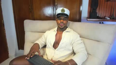 Leandro jones online show from September 15, 4:56 am