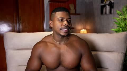 Leandro jones online show from October 10, 10:03 am