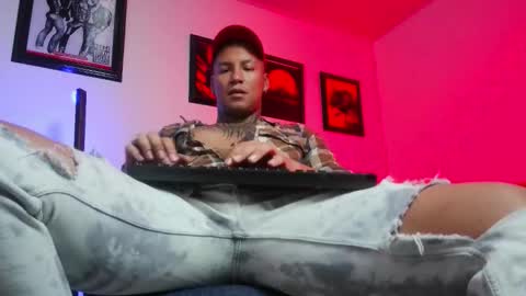 Lenardo jaramillo online show from October 16, 10:38 am