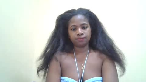 leonnetta online show from May 9, 11:10 pm