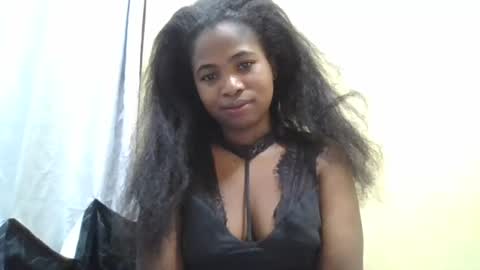 leonnetta online show from May 11, 3:07 pm