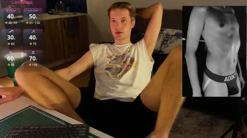 Leon online show from February 11, 1:38 pm