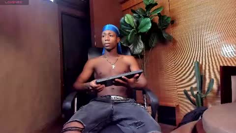 Leon  online show from June 19, 11:36 am