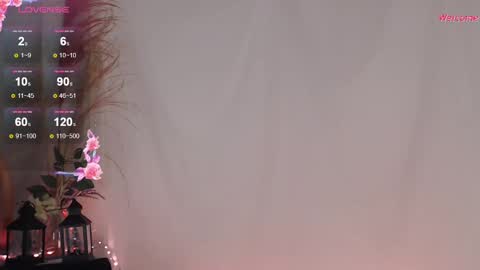 Snapshot of leonora_luxry_ chatting on December 6, 9:43 am My name is Leonora Pleasures to see you Follow me here and instagram online show from December 6, 9:43 am