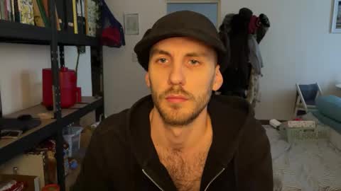 Leon online show from January 12, 2:44 pm