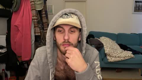 Leon online show from February 4, 3:07 pm