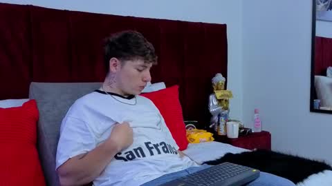 Leo  online show from March 20, 4:17 am