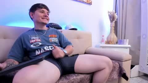 Leo  online show from March 26, 12:55 pm