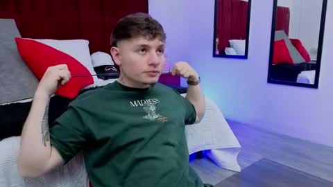 Leo  online show from April 1, 4:02 am