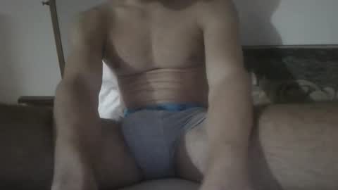 Snapshot of leoop123 chatting on September 27, 10:04 pm leoop123 online show from September 27, 10:04 pm