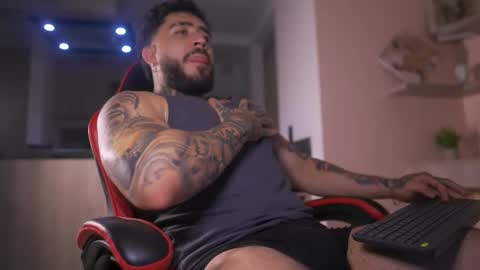 Leo Salvatore online show from October 27, 11:31 pm