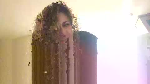 leothegirl88 online show from April 5, 6:43 am