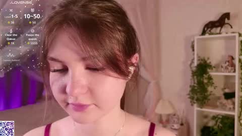 Nicole Moore online show from February 20, 3:12 pm