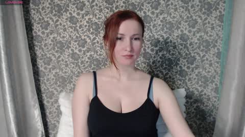 Snapshot of lesanamagic chatting on February 7, 8:31 pm LesanaMagic online show from February 7, 8:31 pm