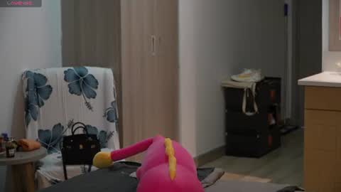 LeslieKorfs online show from July 1, 10:20 pm