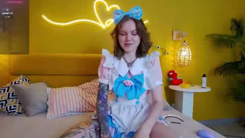 Snapshot of lessysweety chatting on September 11, 3:17 am Lessy online show from September 11, 3:17 am