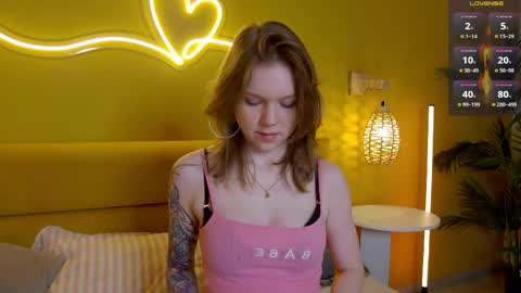 Lessy online show from May 12, 2:19 am